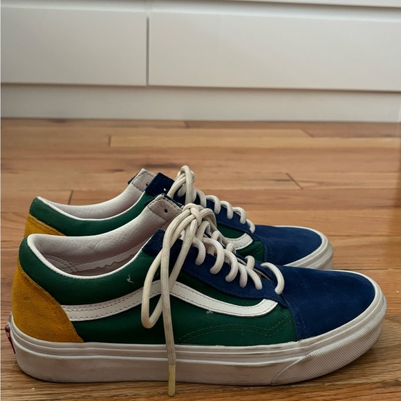 Vans - Picture 4 of 4
